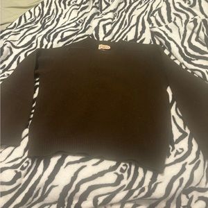 Pure wool round neck sweater